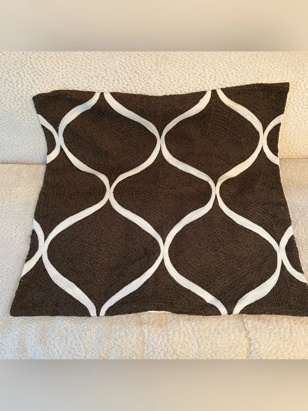 Pottery Barn Pillow Covers Set of 2 Arabesque 24in Embroidered Moroccan Brown